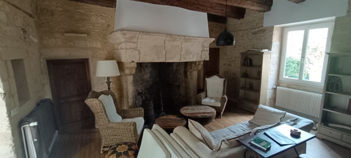 Image No.15-4 Bed Property for sale