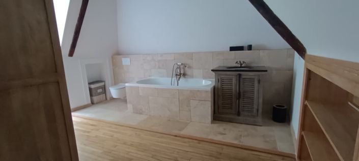 Image No.7-4 Bed Property for sale