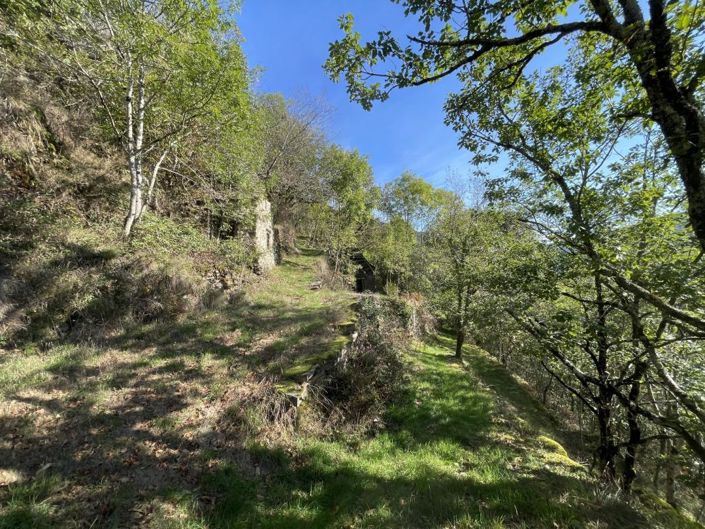 Image No.5-Propriété de 1 chambre à vendre à Lacroix-Barrez