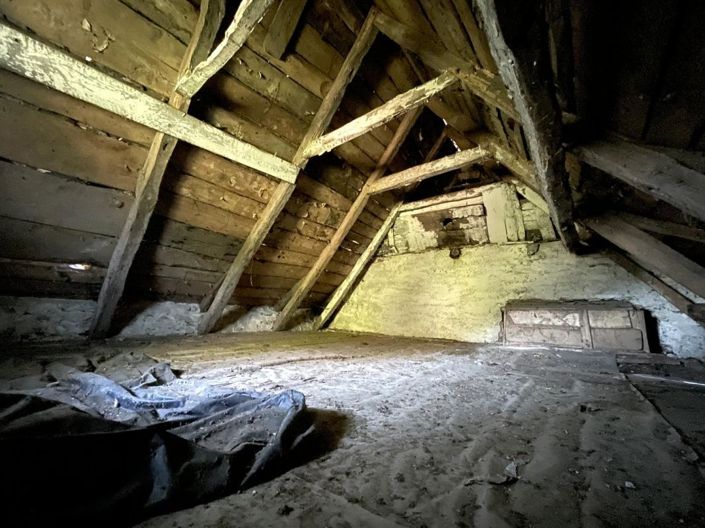 Image No.7-Propriété de 1 chambre à vendre à Lacroix-Barrez