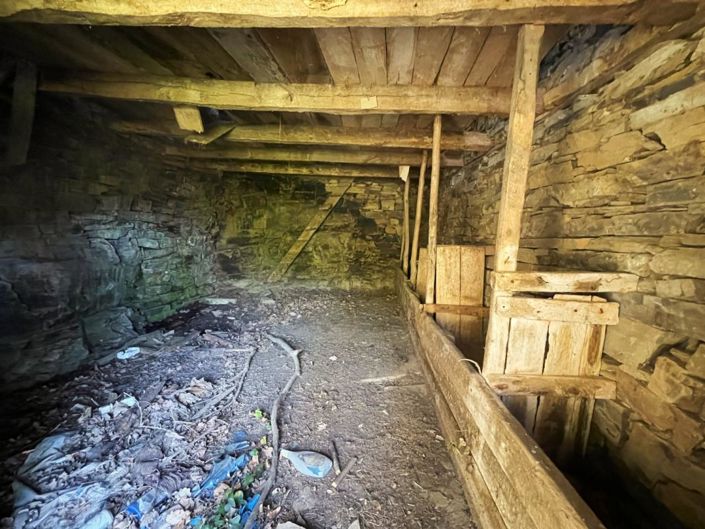 Image No.8-Propriété de 1 chambre à vendre à Lacroix-Barrez