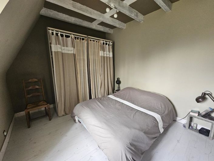 Image No.15-6 Bed Property for sale