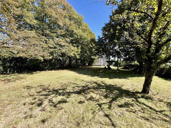 Image No.5-5 Bed House for sale