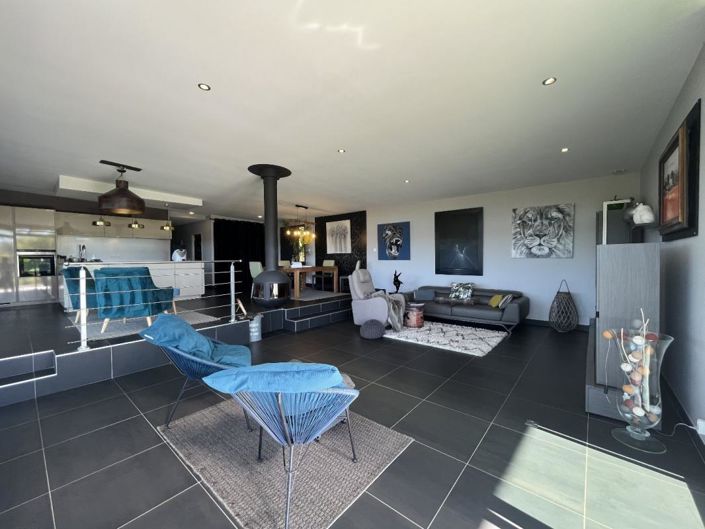 Image No.2-Maison de 3 chambres à vendre à Altillac