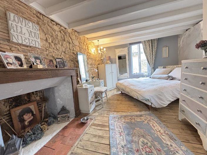 Image No.8-Maison de 2 chambres à vendre à Nanteuil-en-Vallée