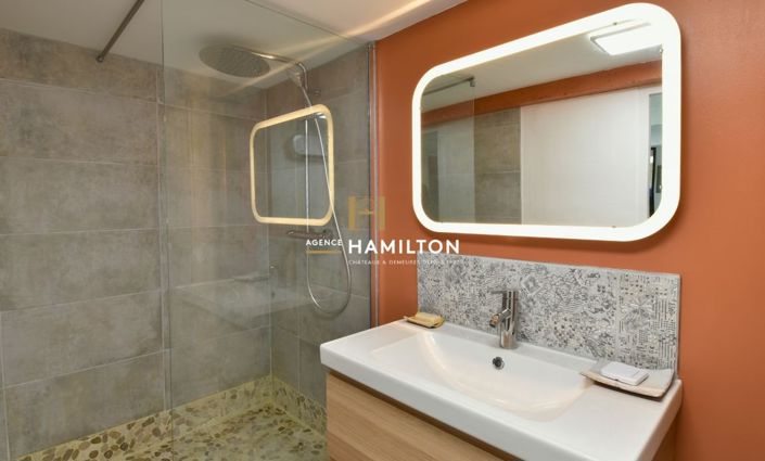 Image No.9-2 Bed House for sale