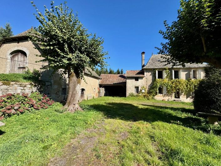 Image No.1-3 Bed Property for sale