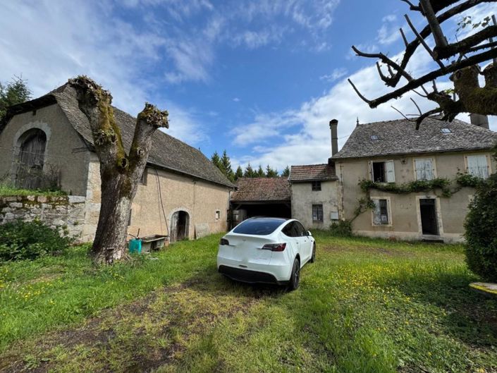 Image No.19-3 Bed Property for sale