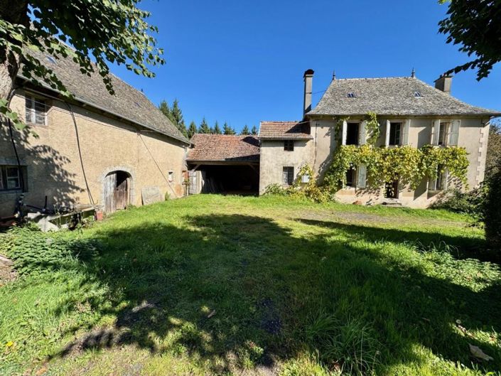 Image No.20-3 Bed Property for sale