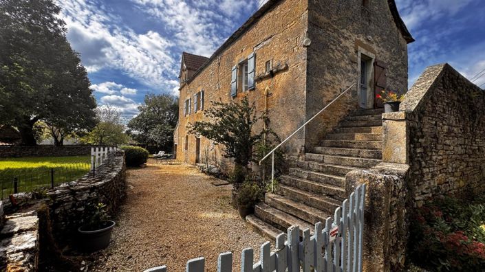 Image No.2-3 Bed Property for sale