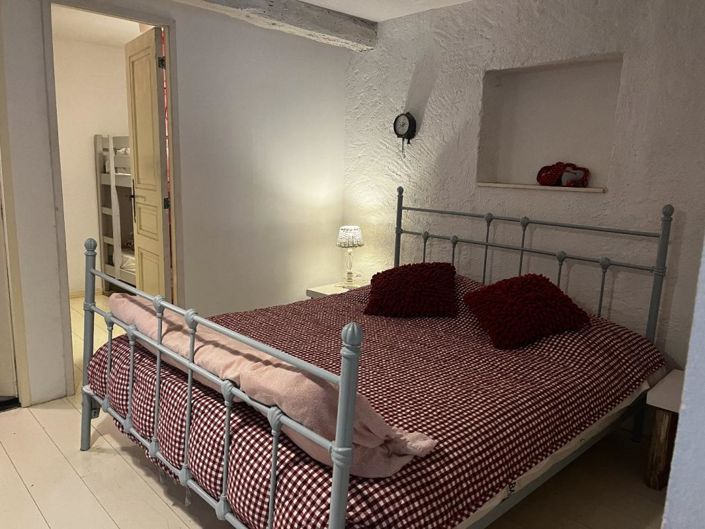 Image No.10-Propriété de 12 chambres à vendre à Carla-Bayle