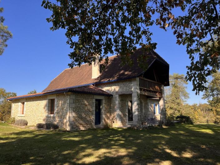 Image No.2-6 Bed Property for sale