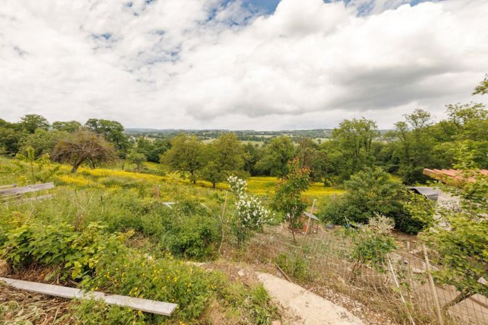 Image No.18-6 Bed House for sale