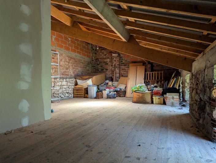 Image No.15-3 Bed Property for sale