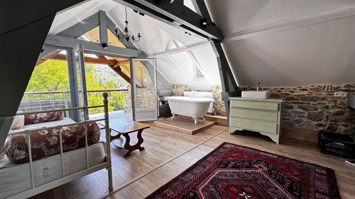 Image No.11-4 Bed House for sale