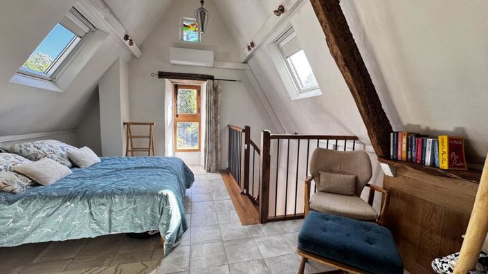 Image No.19-4 Bed House for sale