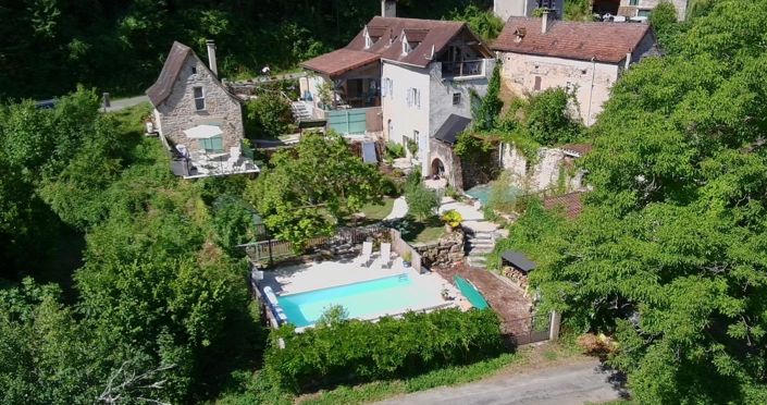 Image No.2-4 Bed House for sale