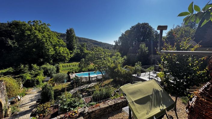 Image No.20-4 Bed House for sale