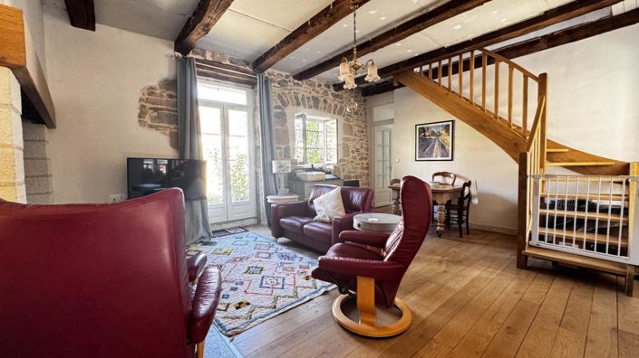 Image No.7-4 Bed House for sale