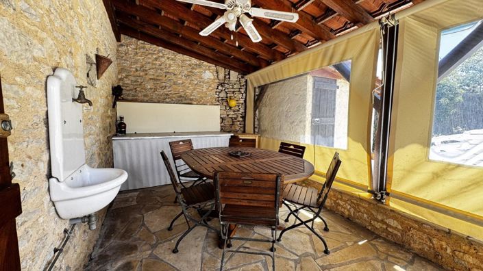 Image No.7-3 Bed House for sale