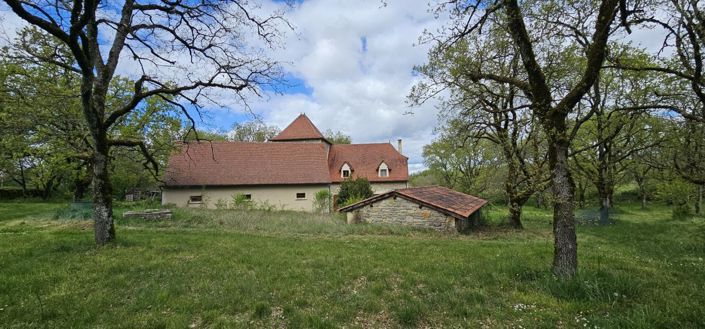 Image No.3-5 Bed House for sale