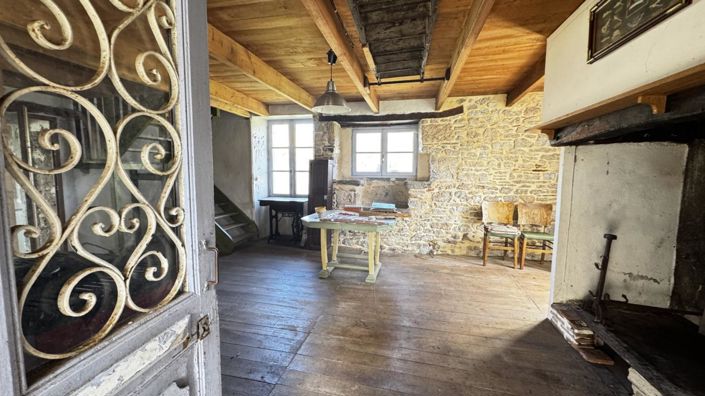 Image No.11-3 Bed House for sale