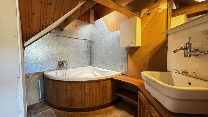 Image No.13-3 Bed House for sale