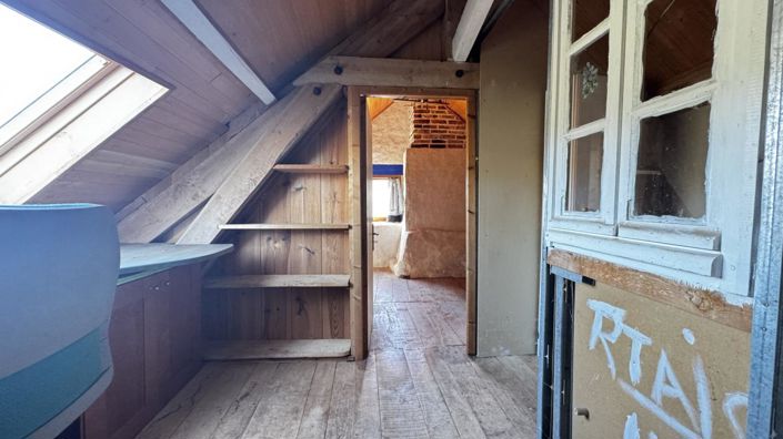 Image No.15-3 Bed House for sale