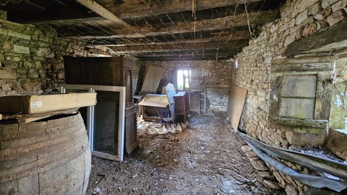 Image No.6-3 Bed House for sale