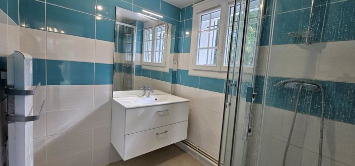 Image No.7-3 Bed House for sale