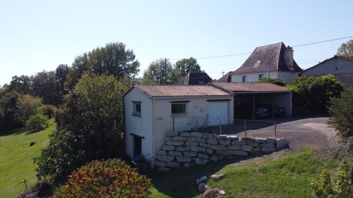 Image No.18-8 Bed House for sale