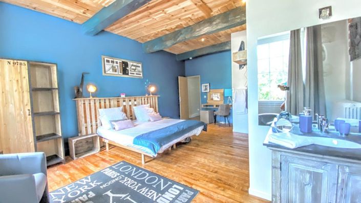 Image No.14-12 Bed Chateaux for sale