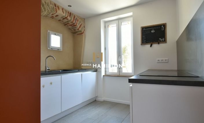 Image No.6-7 Bed Property for sale