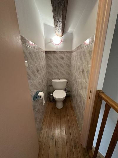 Image No.14-2 Bed Property for sale