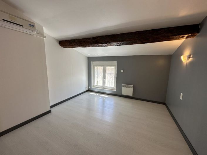 Image No.16-2 Bed Property for sale