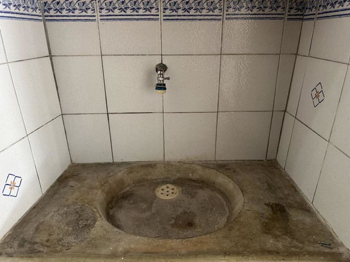 Image No.18-2 Bed Property for sale