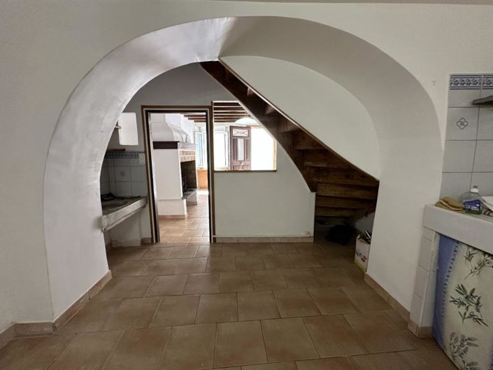 Image No.9-2 Bed Property for sale