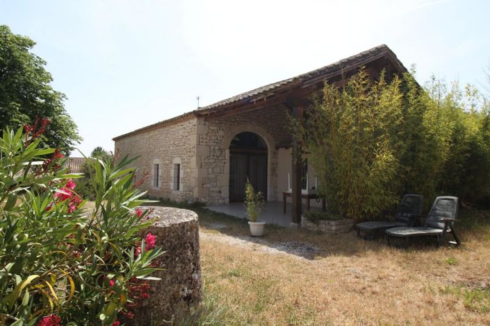 Image No.1-Maison de 6 chambres à vendre à Montcuq
