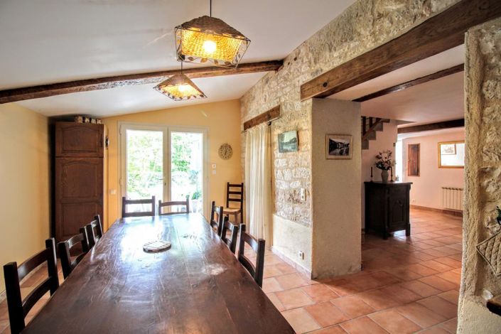 Image No.18-6 Bed House for sale