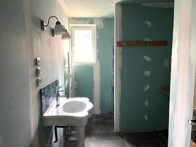 Image No.10-3 Bed House for sale