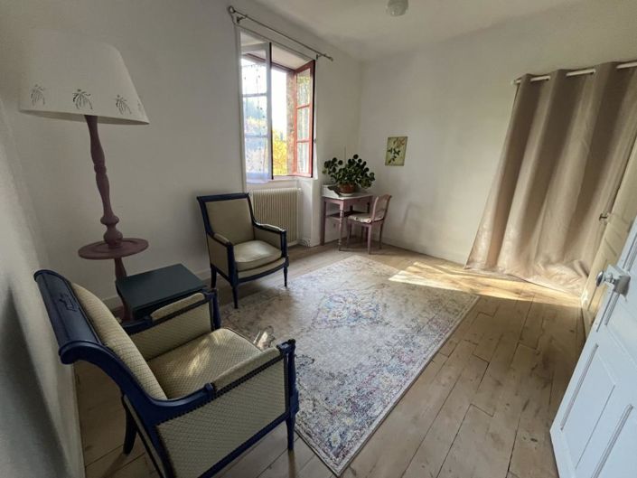 Image No.14-5 Bed House for sale