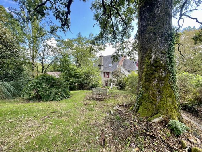 Image No.17-5 Bed House for sale