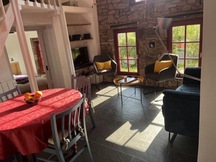 Image No.20-5 Bed House for sale