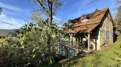 1 - Balaguier-d'Olt, House