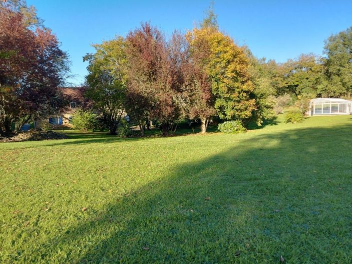 Image No.5-4 Bed Property for sale