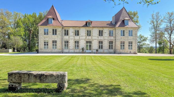 Image No.6-11 Bed Property for sale