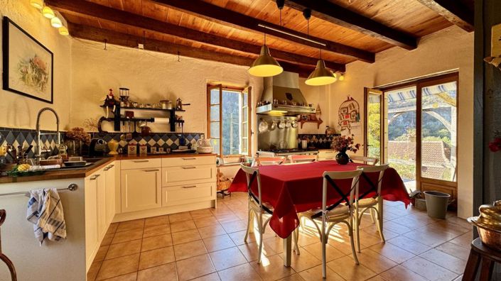 Image No.14-4 Bed House for sale