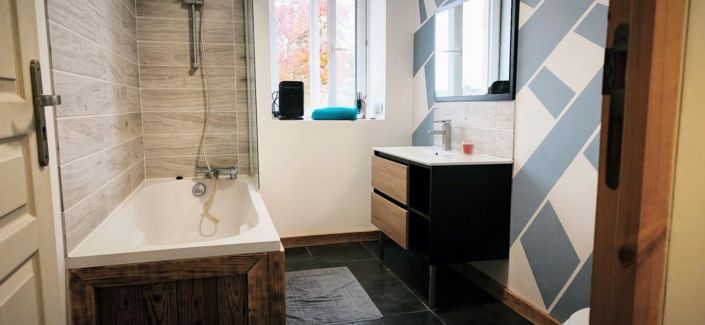 Image No.10-4 Bed Property for sale