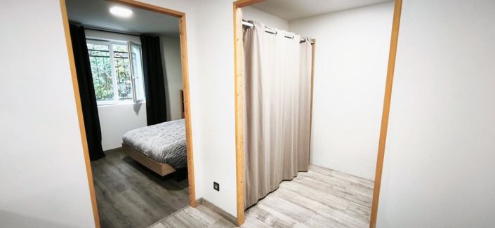 Image No.7-4 Bed Property for sale