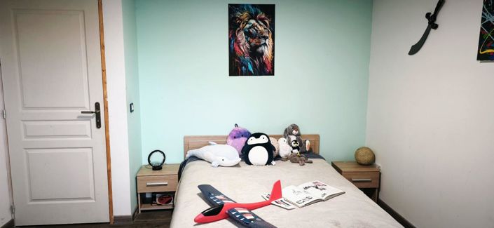 Image No.8-4 Bed Property for sale